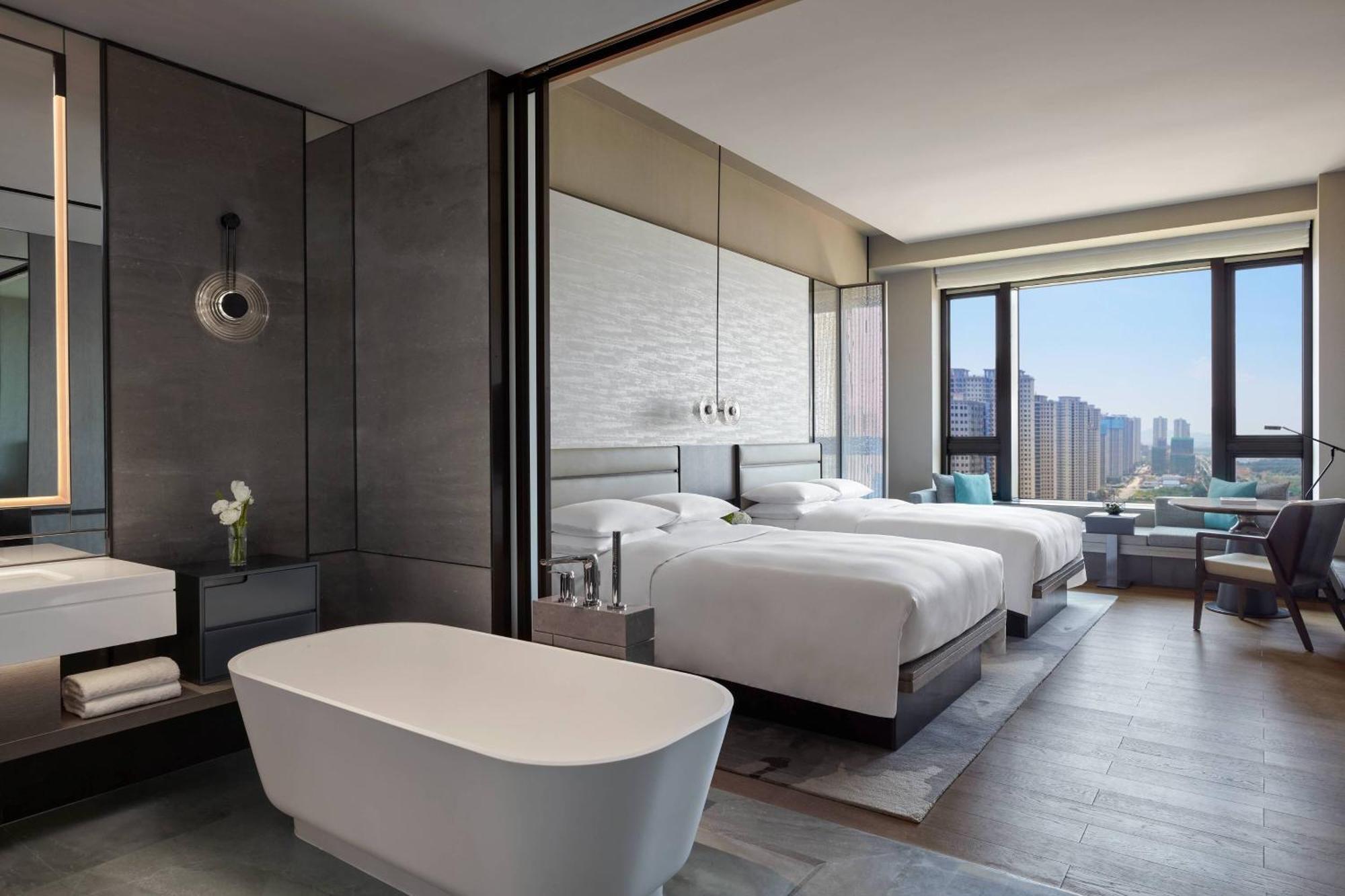 Wuhan Marriott Hotel Optics Valley Exterior foto