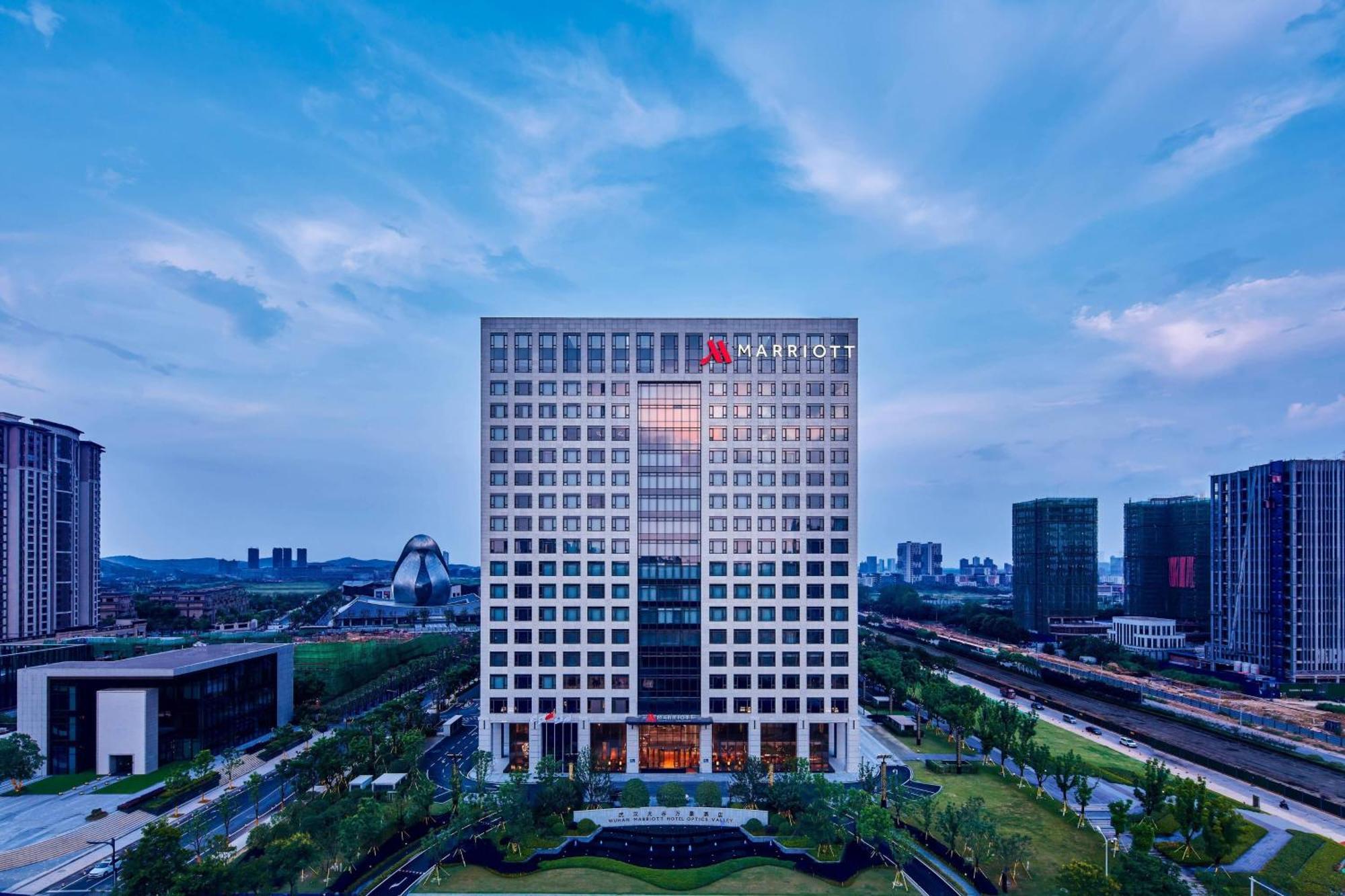 Wuhan Marriott Hotel Optics Valley Exterior foto